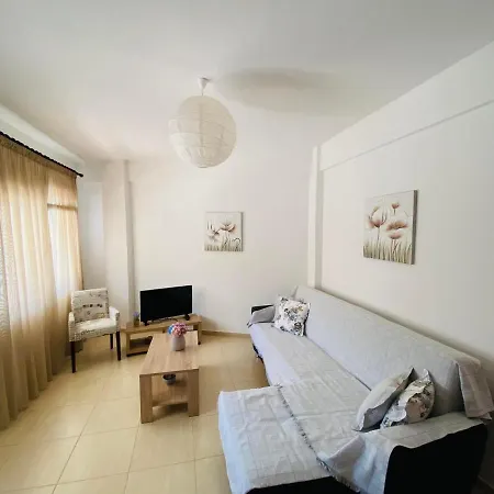 Apartment Chrisa's *