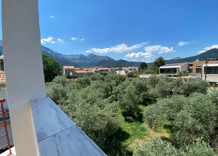 Chrisa's سكالا بوتامياس